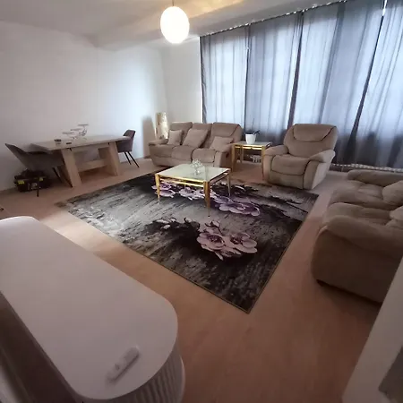 Altmarkt Apartment *